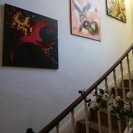 La D'hote De Chris Oda ve Kahvaltı *