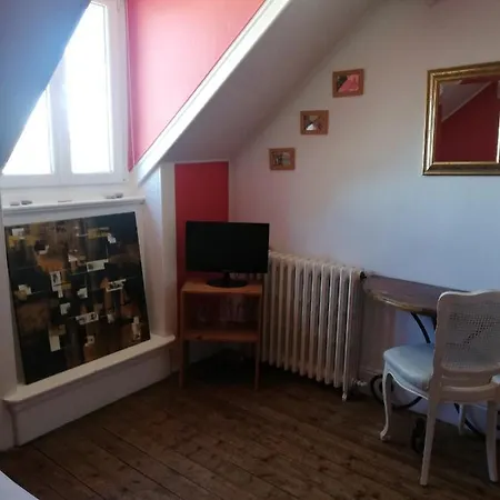 La D'hote De Chris Oda ve Kahvaltı