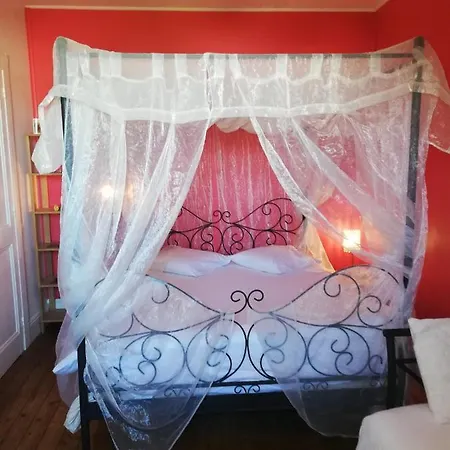 Bed & Breakfast La D'hote De Chris