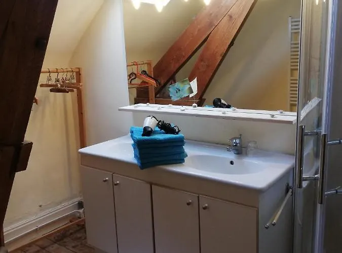 La D'hote De Chris Bed & Breakfast *