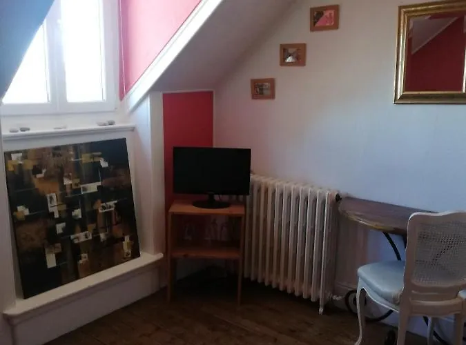 La D'hote De Chris Bed & Breakfast